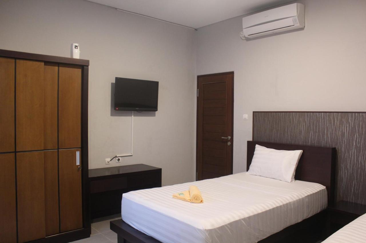 Collection O Bali Near Kedonanan Beach Formerly New Asta Graha Homestay Jimbaran Exterior foto