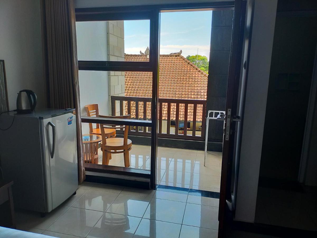 Collection O Bali Near Kedonanan Beach Formerly New Asta Graha Homestay Jimbaran Exterior foto