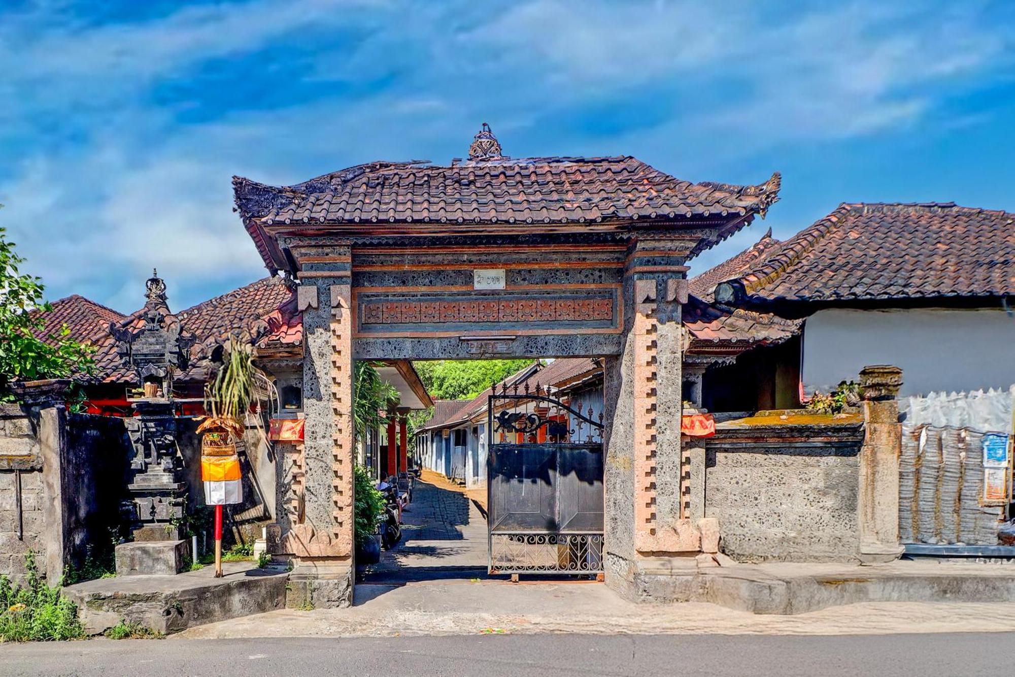 Collection O Bali Near Kedonanan Beach Formerly New Asta Graha Homestay Jimbaran Exterior foto